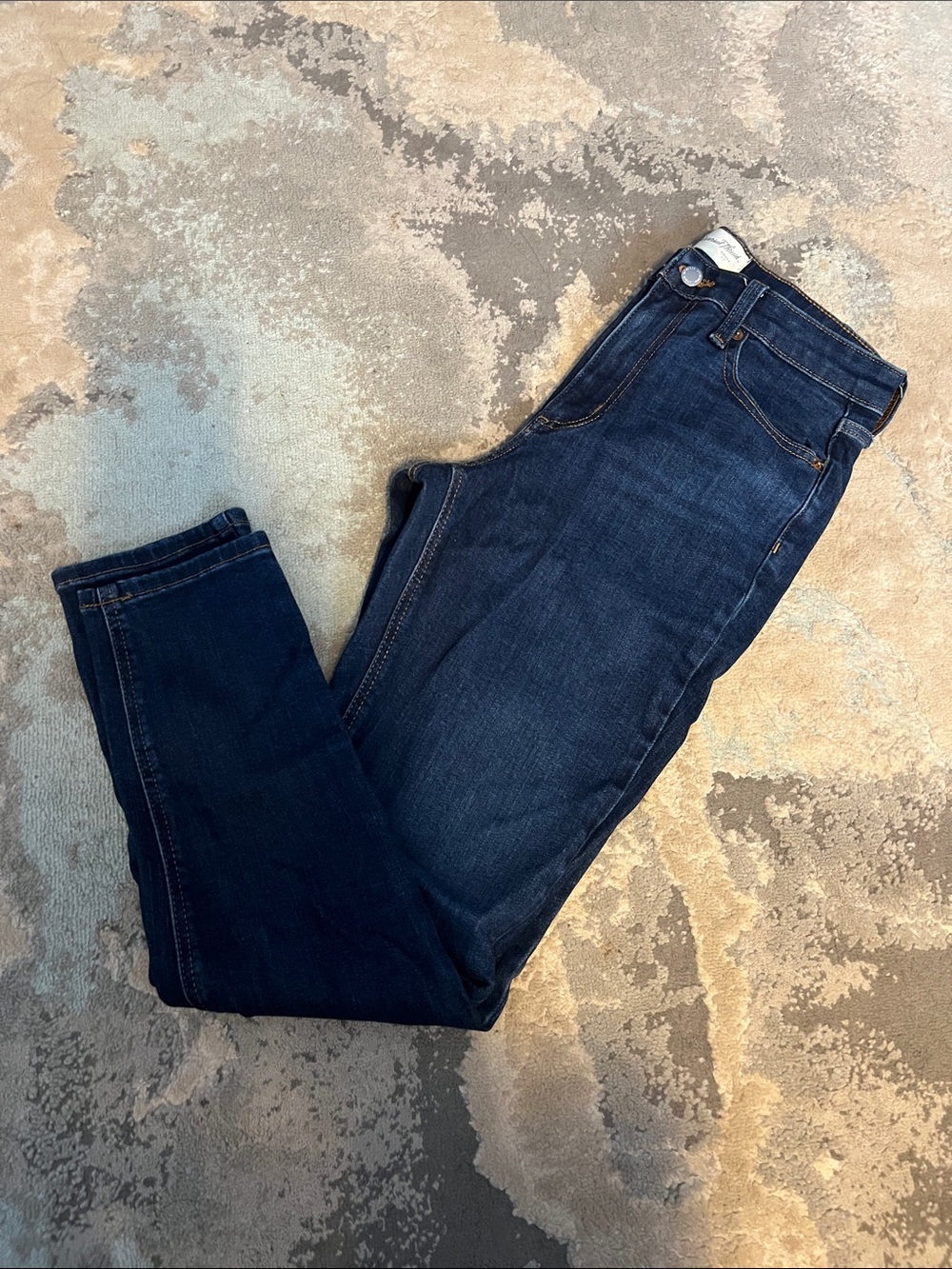 Universal Thread Dark Indigo Women’s Skinny Jeans